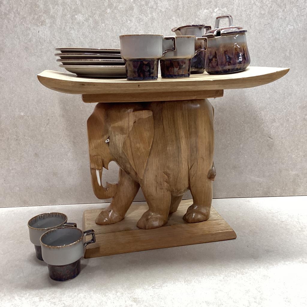 Tafeltje, houtsnijwerk, Antiek en Kunst, Ophalen of Verzenden