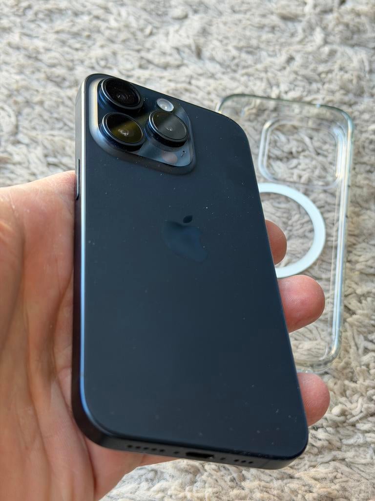 iPhone 15 Pro 128 GB - Zeer goede staat, Telecommunicatie, Ophalen, 128 GB, Zwart, Zo goed als nieuw