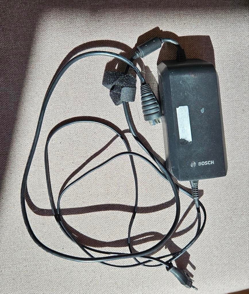 Bosch acculader Active/Performance Line, Ophalen of Verzenden