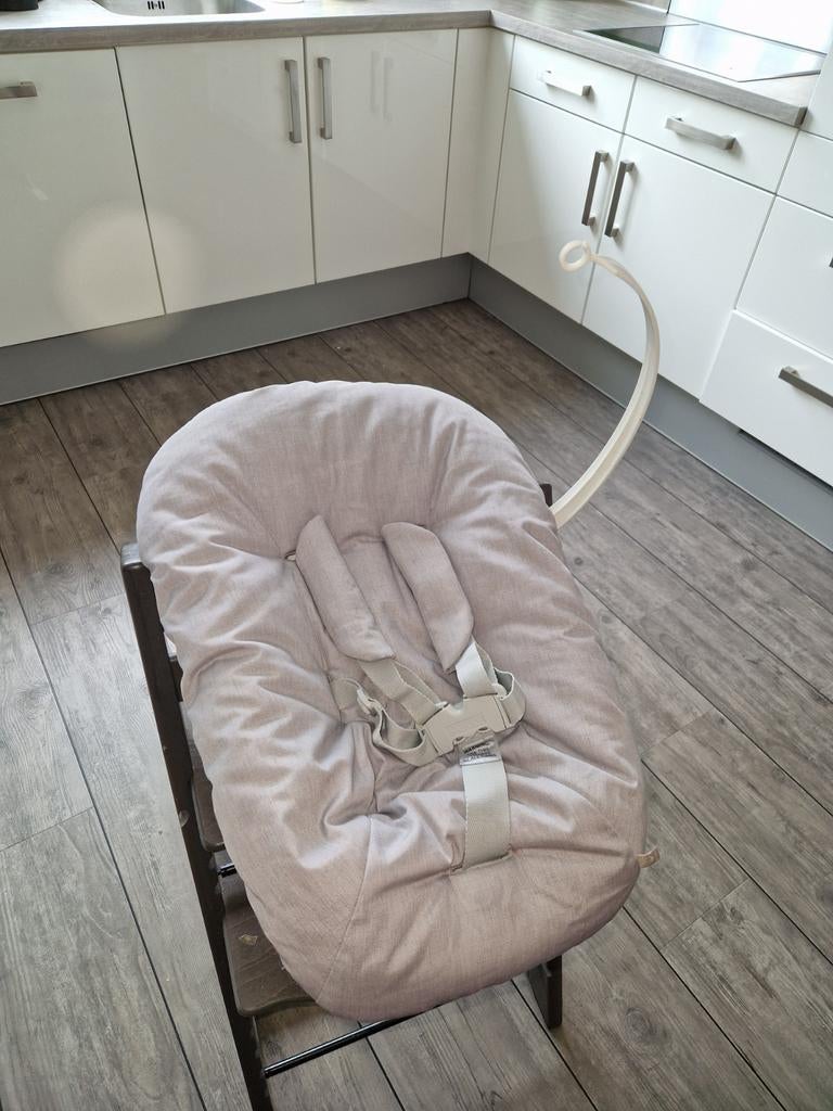 Stokke babyset en peuterset, Kinderen en Baby's, Ophalen of Verzenden, Zo goed als nieuw, Meegroeistoel