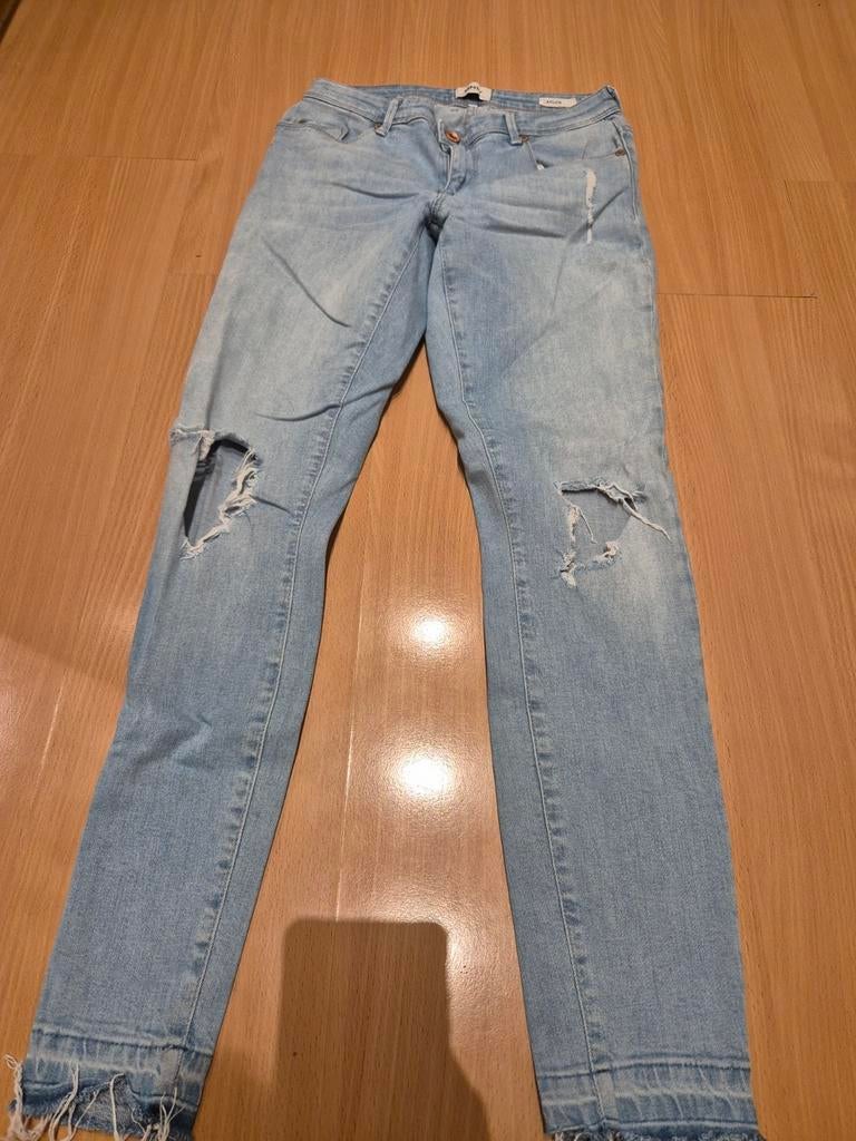 Only spijkerbroek met gaten, Ophalen of Verzenden