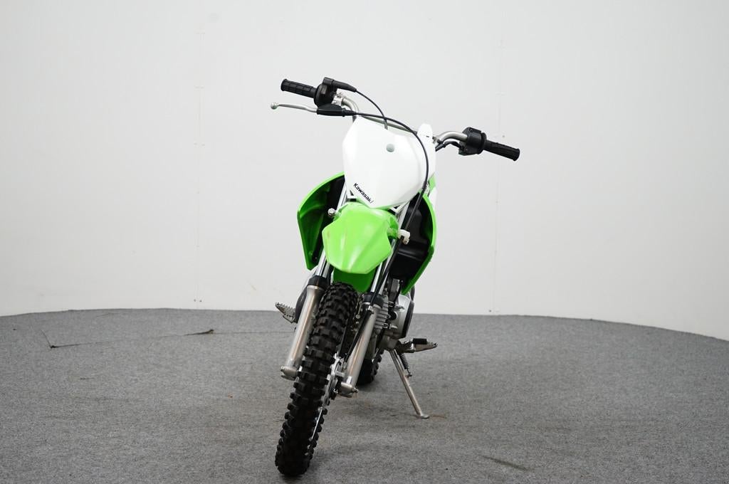 Kawasaki KLX 110 (bj 2022) - foto 3