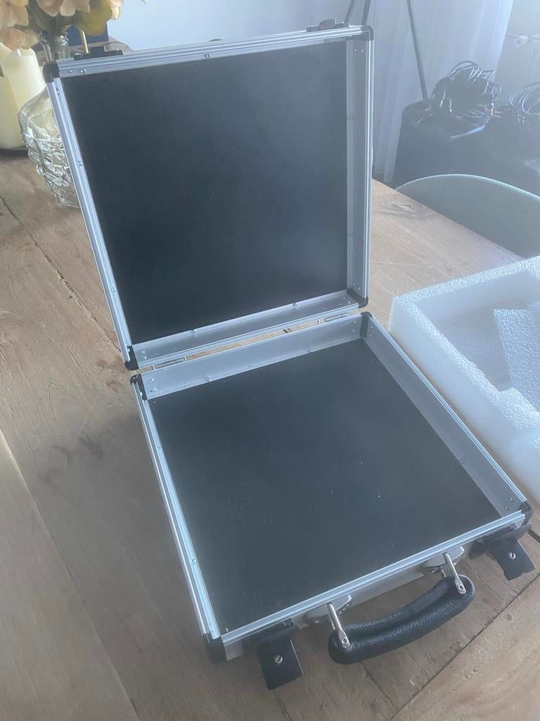 M-Case koffer voor draadloze microfoon of apparatuur, Gebruikt, Nvt, Flightcase, Nvt