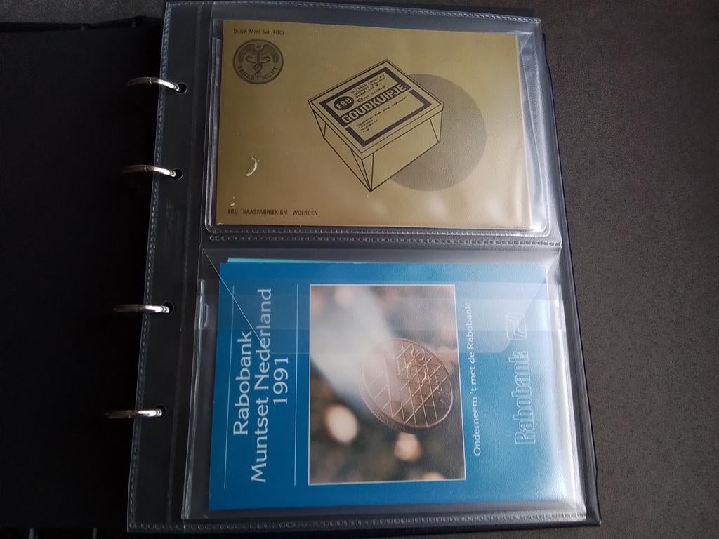 Div Nederlandse setjes zie foto"s, Ophalen of Verzenden, Koningin Beatrix, Overige waardes, Setje