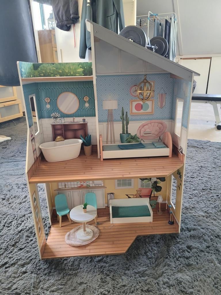 Groot en modern poppenhuis met meubels, Ophalen of Verzenden, Zo goed als nieuw, Poppenhuis