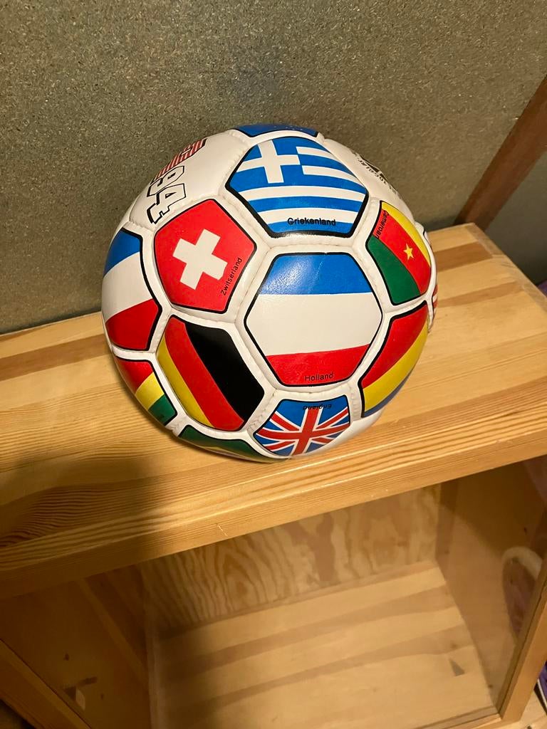 Lederen voetbal WK 1994 USA Amerika, Ophalen of Verzenden, Gebruikt, Buitenlandse clubs