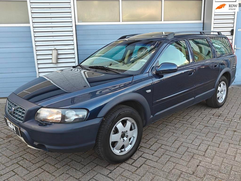Volvo XC70 Cross Country 2.4 T AWD Ocean Race NL Auto|NAP|Ge, Automaat, XC70, 2435 cc, Vierwielaandrijving