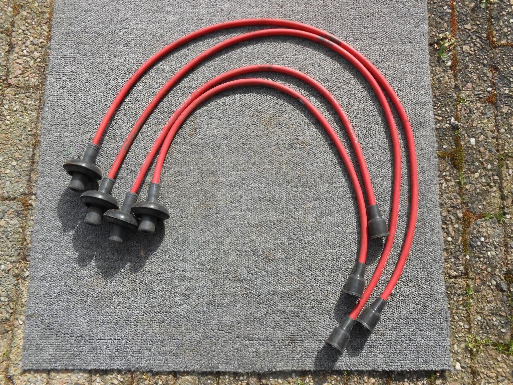 vw volkswagen kever bougiekabels rood 4x, Ophalen of Verzenden, Gebruikt, Volkswagen
