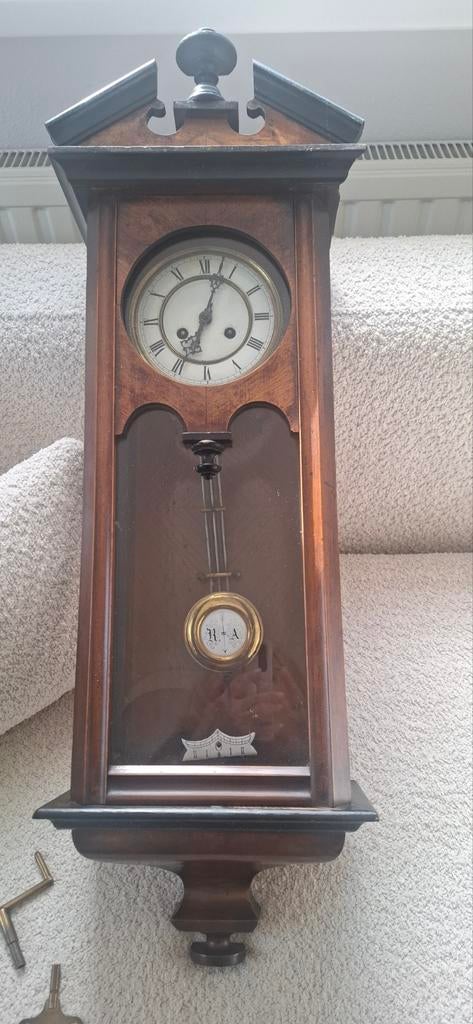 Antieke wandklok met H.A. slinger, Antiek en Kunst, Antiek | Klokken, Ophalen