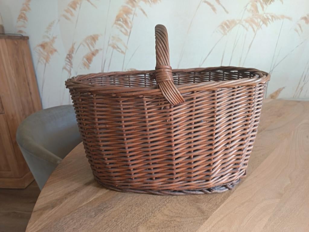 Stevige mand, Gebruikt, Mand, Ophalen of Verzenden, Riet