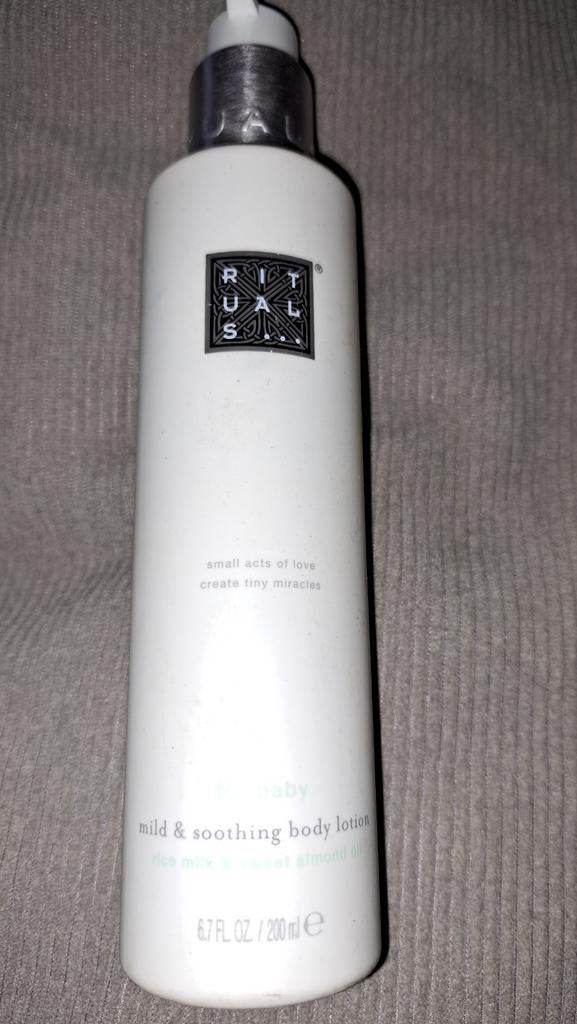 Bodylotion, Ophalen of Verzenden, Nieuw, Bodylotion, Crème of Olie