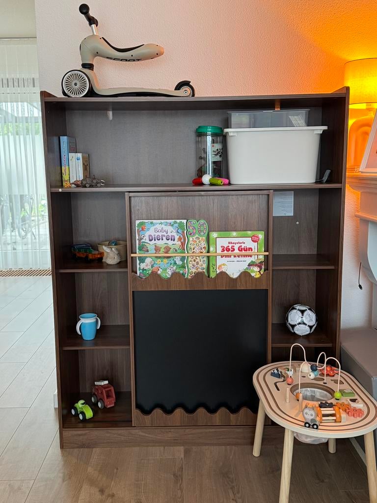 Boekenkast met krijtbord NIEUW, Ophalen, 50 tot 100 cm, Zo goed als nieuw, Minder dan 100 cm