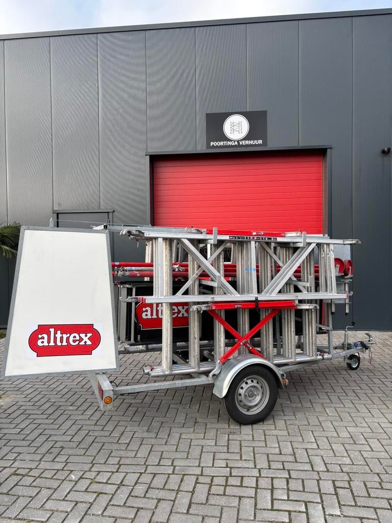 Verschillende soorten rolsteigers te koop, Doe-het-zelf en Verbouw, Steigers, Ophalen, Gebruikt, Rolsteiger of Kamersteiger, 5 meter of hoger