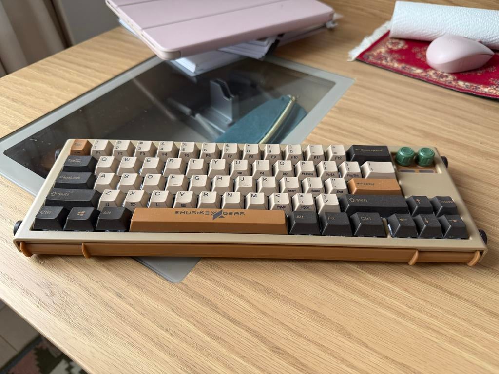 Shurikey Gear SKB65 65% Toetsenbord, Ophalen of Verzenden, Qwerty, Zo goed als nieuw, Bedraad