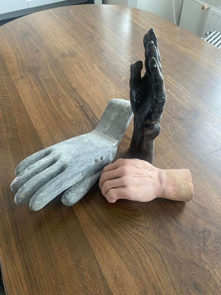 Handen diverse, Ophalen of Verzenden, Zo goed als nieuw, Sjaal