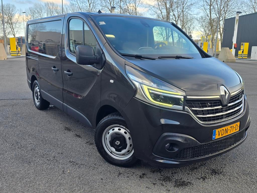 Renault Trafic GB 2.0 Energy dCi 120pk L1h1 T29 2019 Zwart, Auto's, Voorwielaandrijving, 4 cilinders, Renault, Zwart