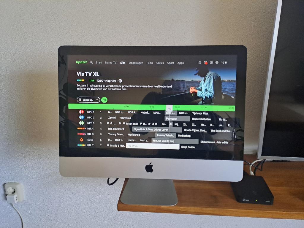 Monitor, Computers en Software, Monitoren, 3 tot 5 ms, Ingebouwde speakers, Zo goed als nieuw, Apple