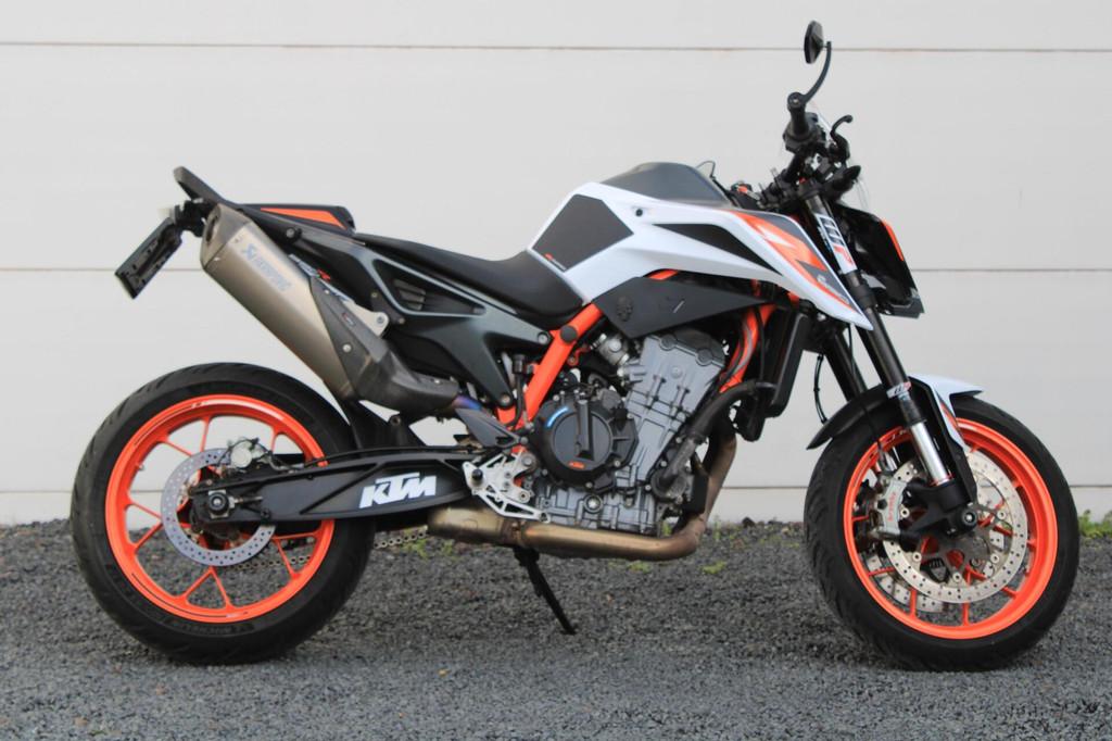 KTM 890 Duke R Akrapovic Quickshifter LED Cruise Control ABS, Motoren, Motoren | KTM, Handvatverwarming, Meer dan 35 kW, Naked bike