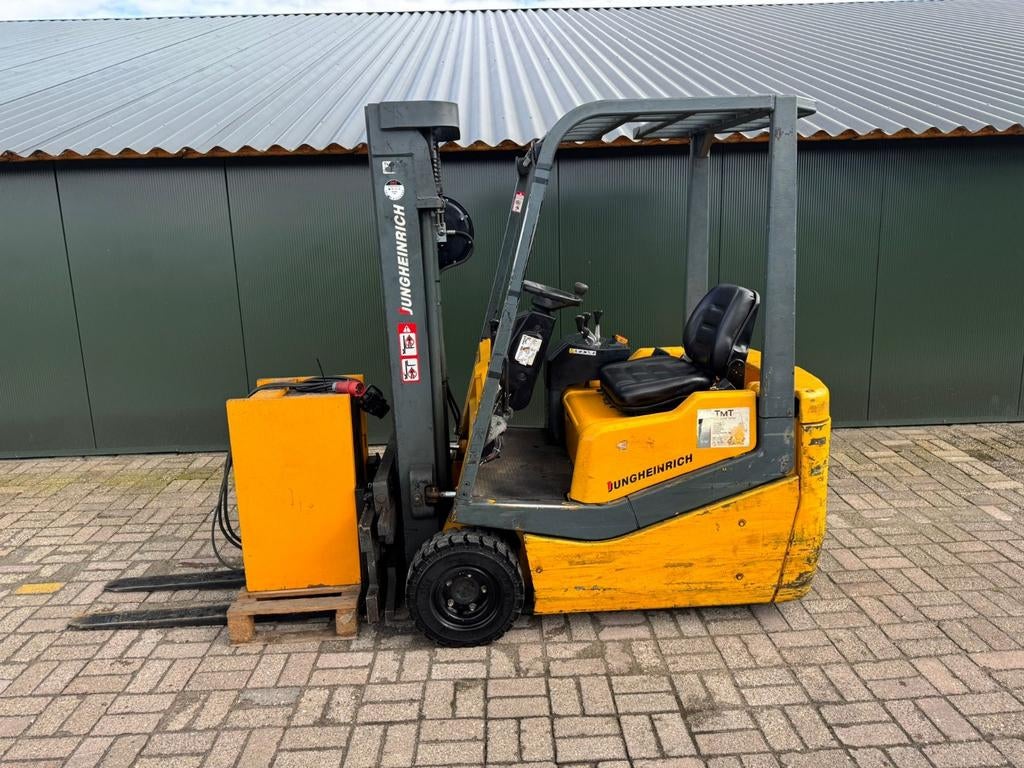 Jungheinrich EFGDF12, Ophalen