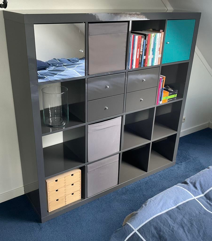 IKEA Kallax (boeken)kast, 16 vakken, 7 inzetten, Ophalen, 100 tot 150 cm, Zo goed als nieuw, 150 tot 200 cm