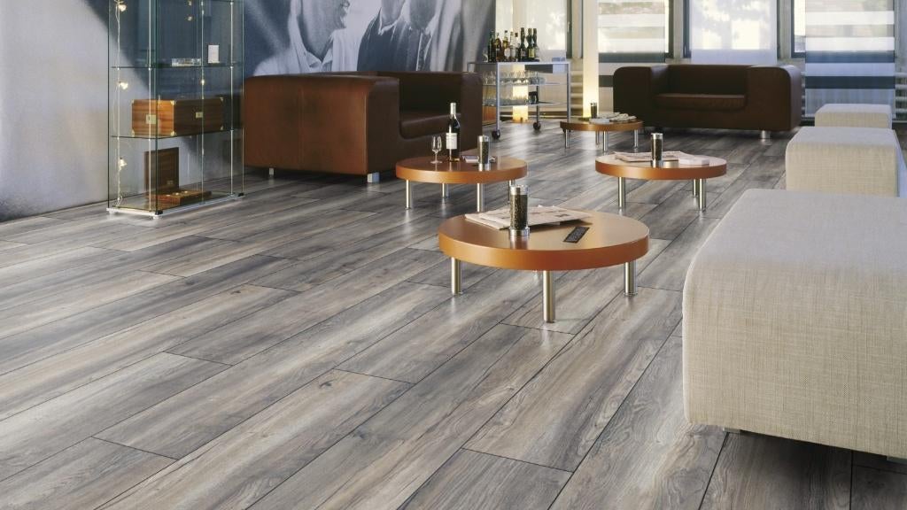 KRONOTEX HARBOUR GRIJS EIK 3572 8 mm € 14,00 m2, 75 m² of meer, Nieuw, Ophalen of Verzenden, Grijs