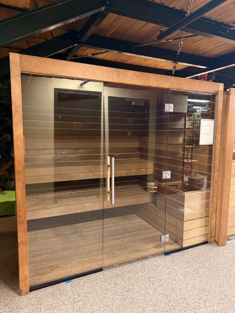 Auroom Maatwerk binnensauna - SHOWROOMMODEL, Ophalen, Zo goed als nieuw, Fins of Traditioneel, Complete sauna