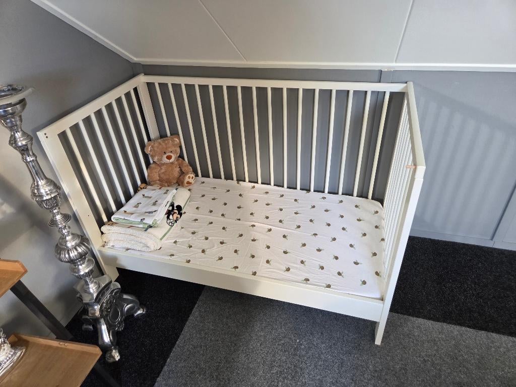 Ledikant nog zo goed alls new, Ophalen, Zo goed als nieuw, Ledikant