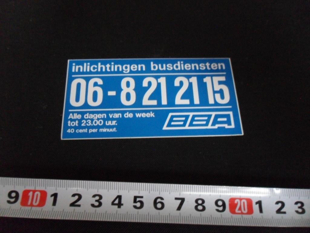 sticker BBA inlichtingen busdiensten openbaar vervoer bus, Verzamelen, Stickers, Zo goed als nieuw, Ophalen