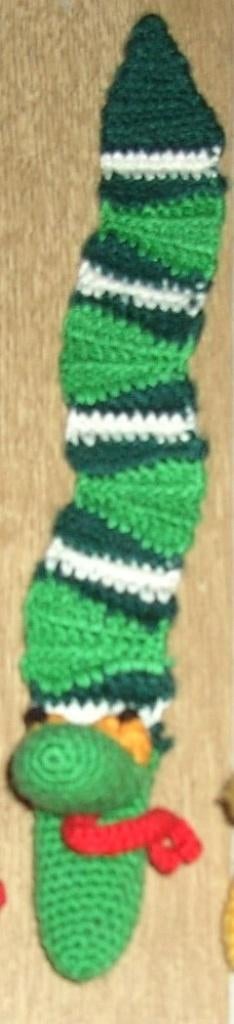 boekenlegger "slang" gehaakt, Ophalen of Verzenden, Nieuw, Haken, Overige typen