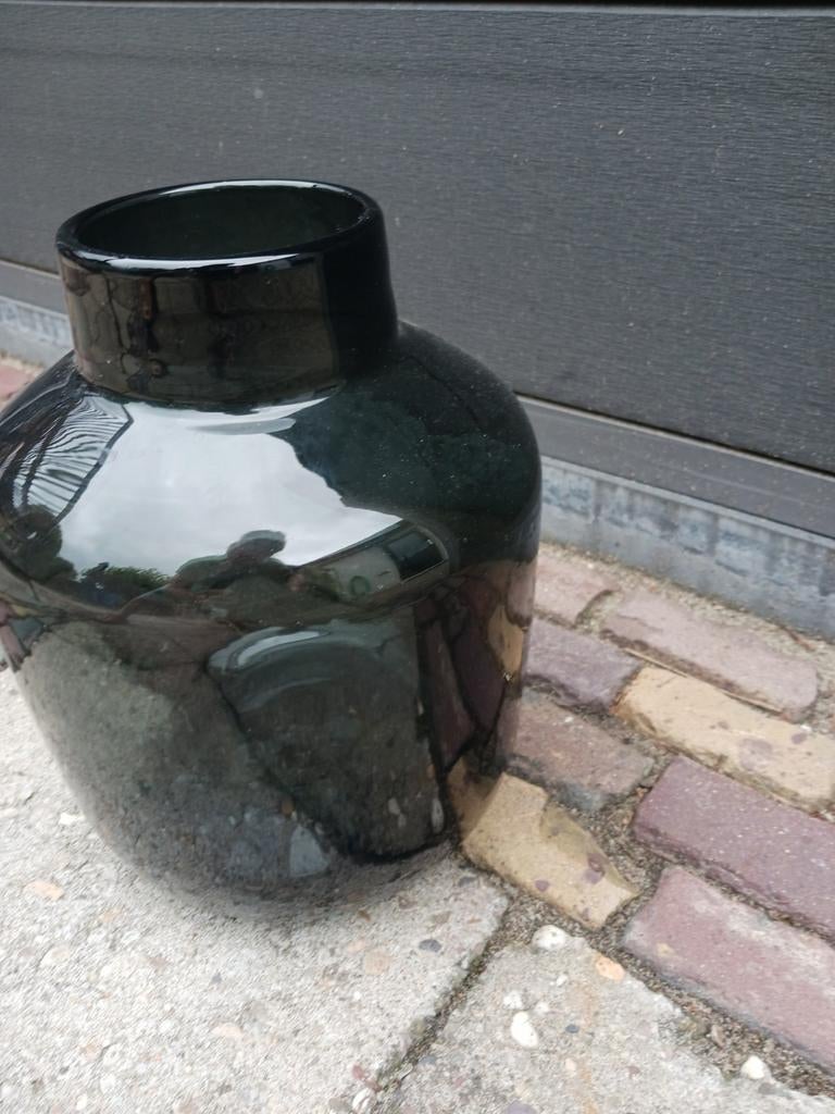 2 zwartrookglas Vazen, Ophalen, Zwart, Minder dan 50 cm, Glas