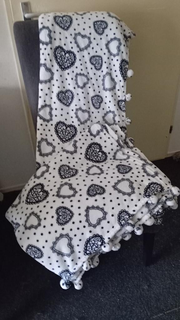 Hartjes plaids, Ophalen of Verzenden, Zo goed als nieuw