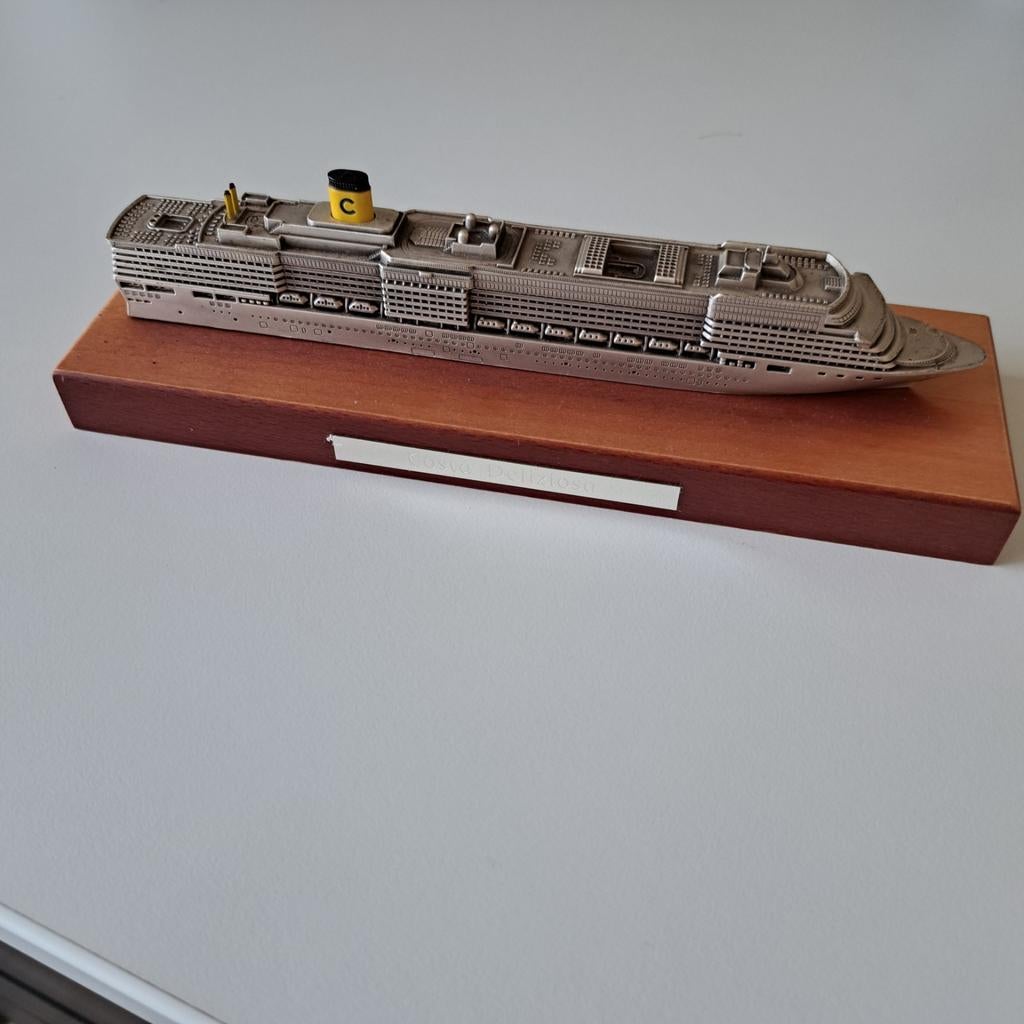 Costa Deliziosa Cruise Schip Model, Ophalen of Verzenden, Zo goed als nieuw, Schaalmodel