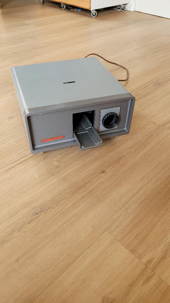 Kindermann diaprojector automatic 500, Ophalen of Verzenden, Gebruikt