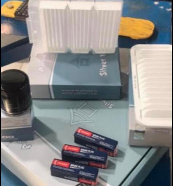 Toyota Aygo grote beurt incl bougies + alle filters LIBACARS, Auto-onderdelen, Filters, Toyota, Nieuw, Ophalen