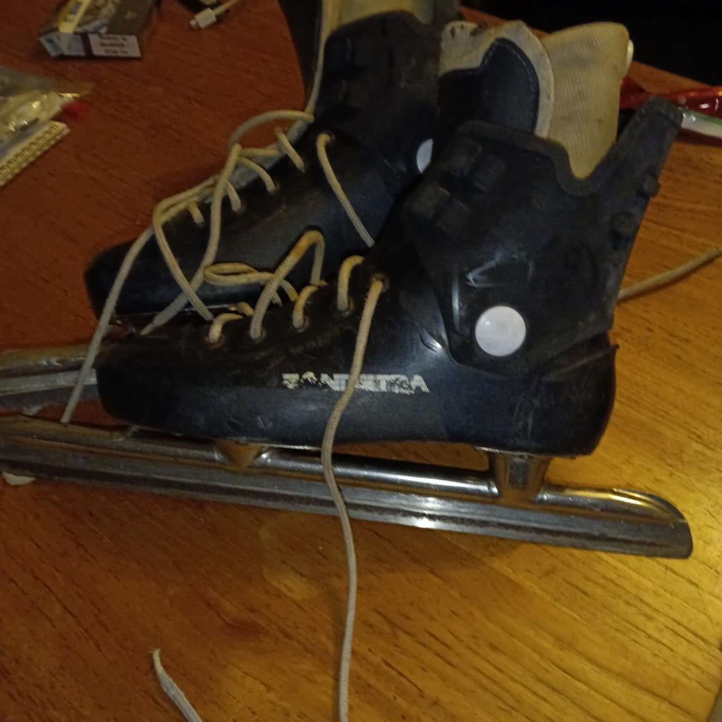 Zandstra lage noren met hockey schoen maat 39, Sport en Fitness, Ophalen of Verzenden, Gebruikt, Noren, Zandstra