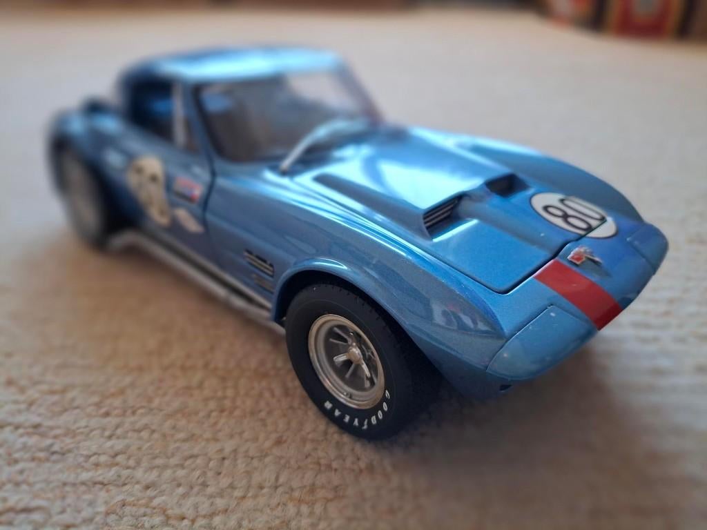 Corvette Grand Sport Coupe 1:18 Exoto # 80, Ophalen of Verzenden, Zo goed als nieuw, Auto, Overige merken