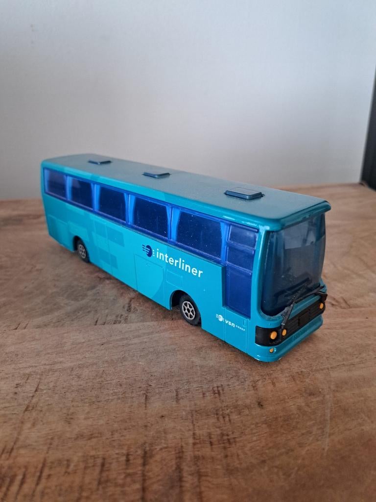 Majorette autocar bus van groep pt381, Hobby en Vrije tijd, Modelauto's | 1:50, Gebruikt, Ophalen of Verzenden, N.b, Bus of Vrachtwagen