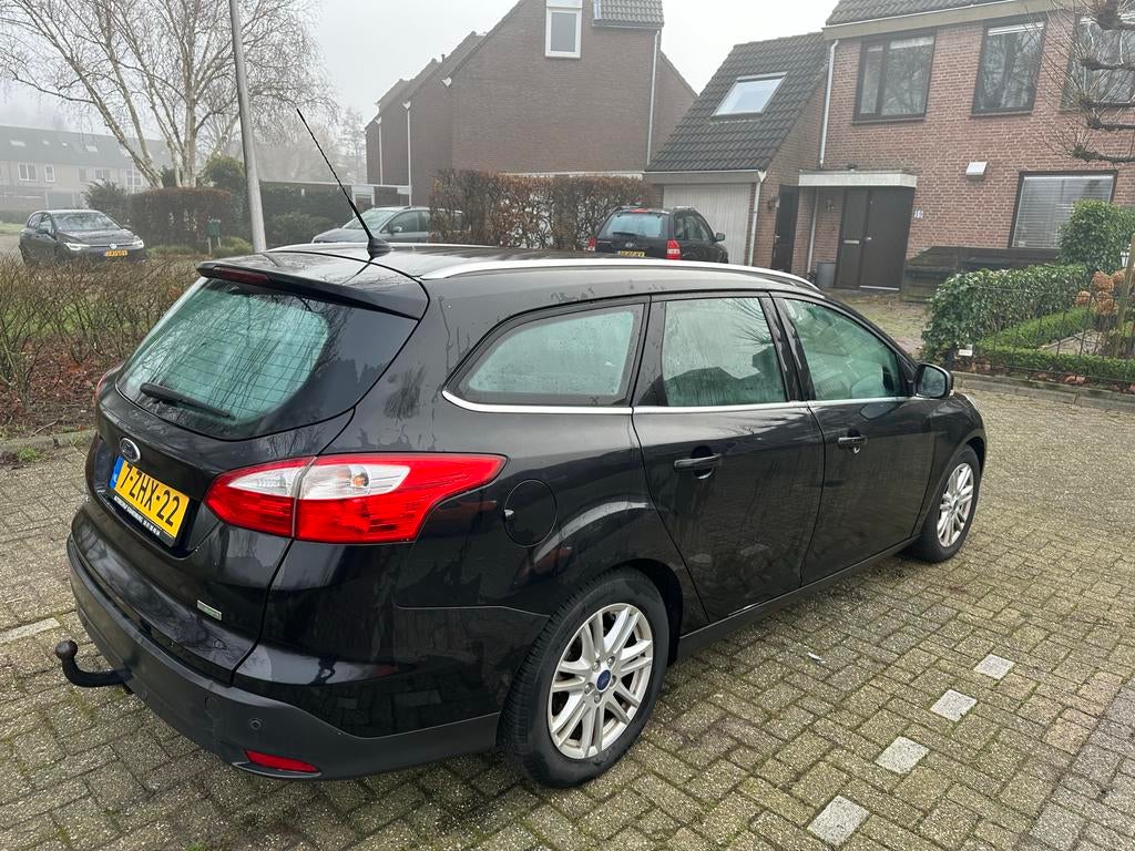 Ford Focus 1.0 Ecoboost 92KW Wagon 2014 Zwart, 125 pk, Zwart, Origineel Nederlands, Handgeschakeld