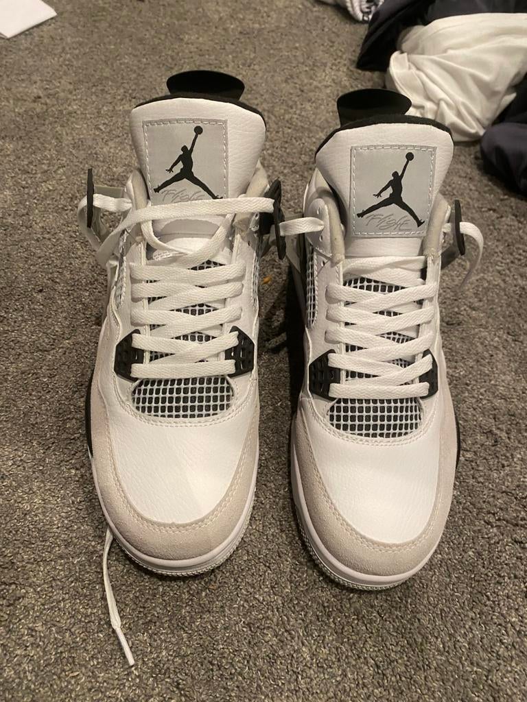 Jordan 4 military black, Ophalen, Nieuw, Wit