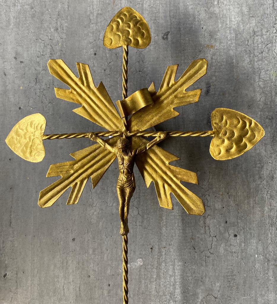 Antiek Metalen kruis, goudkleurig, 51 cm, Ophalen of Verzenden