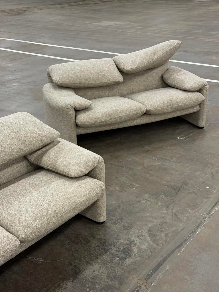 Cassina Maralunga 3-zit + 2-zit | NIEUWSTAAT + Garantie, 75 tot 100 cm, Ophalen of Verzenden, Zo goed als nieuw, Rechte bank