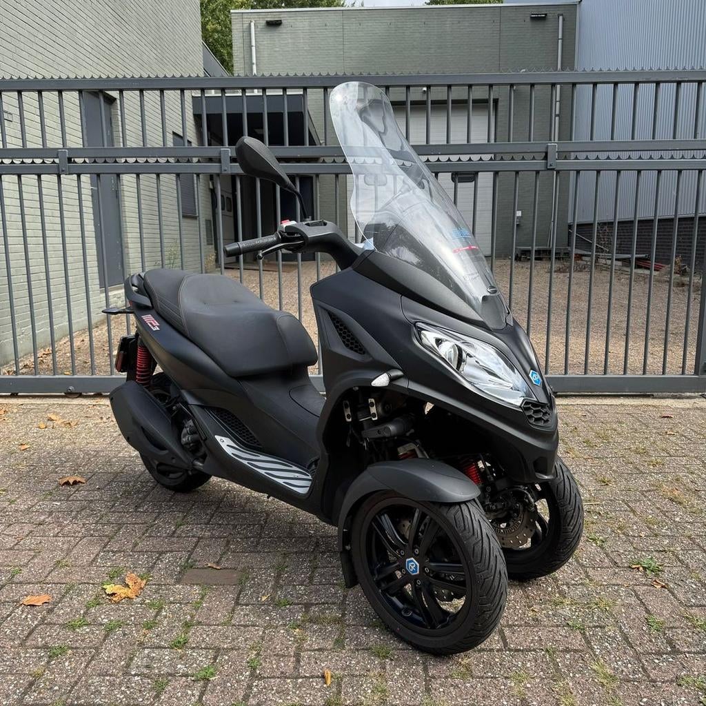PIAGGIO MP3 300 HPE Sport, Scooter, Bedrijf, 278 cc, 12 t/m 35 kW