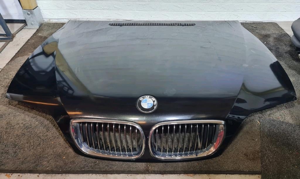BMW E46 Sedan Touring Facelift Motorkap Zwart Saphirscharz, Auto-onderdelen, Carrosserie en Plaatwerk, Ophalen, Gebruikt, Voor