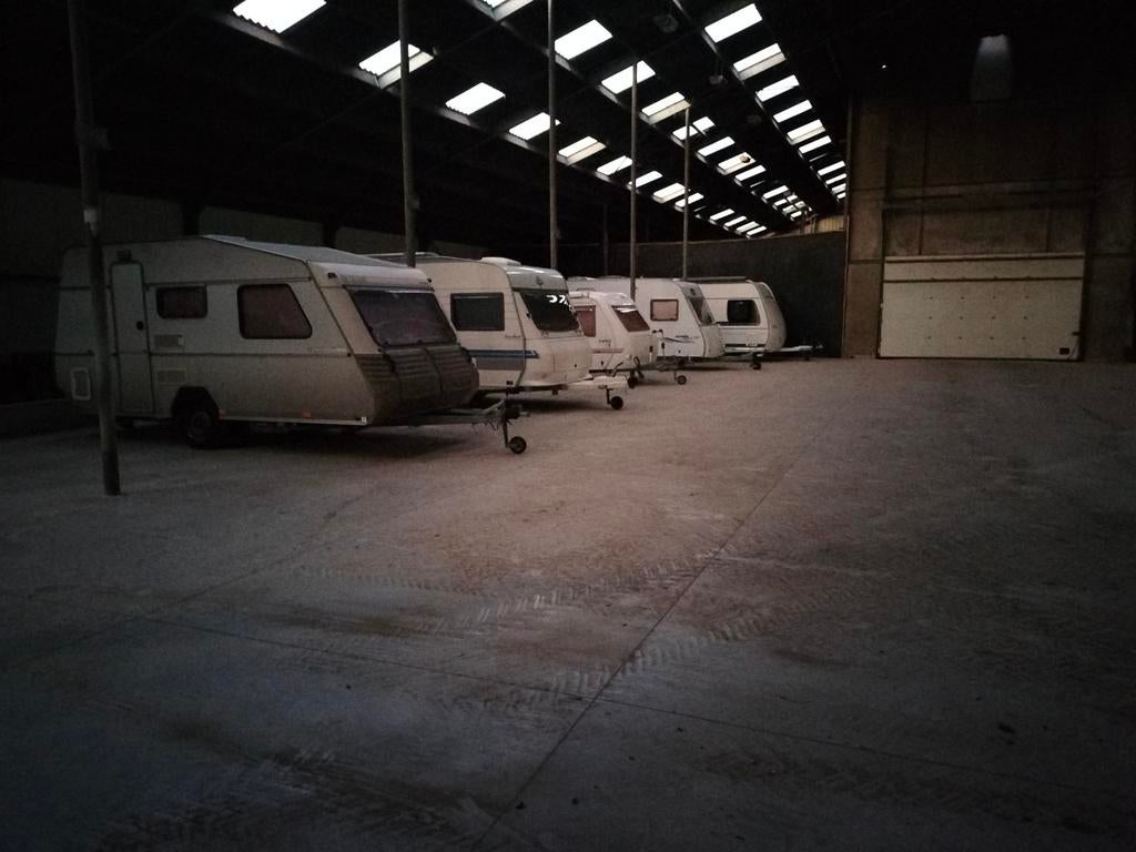 caravanstalling Kelpen-Oler, 5 minuten van de a2