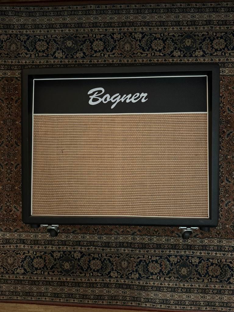 Bogner 2x12 oversized cabinet, Muziek en Instrumenten, Ophalen, Zo goed als nieuw, Gitaar, 50 tot 100 watt