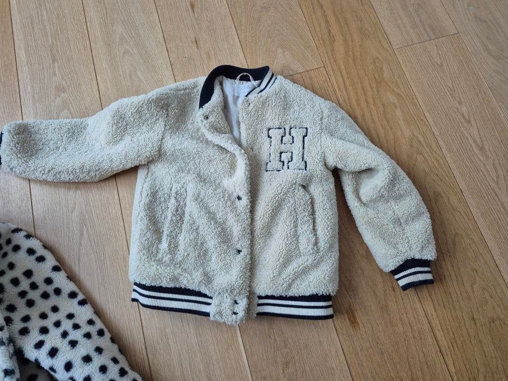 Teddy jasje ZARA nieuwstaat., Ophalen of Verzenden, Nieuw, Meisje, Jas