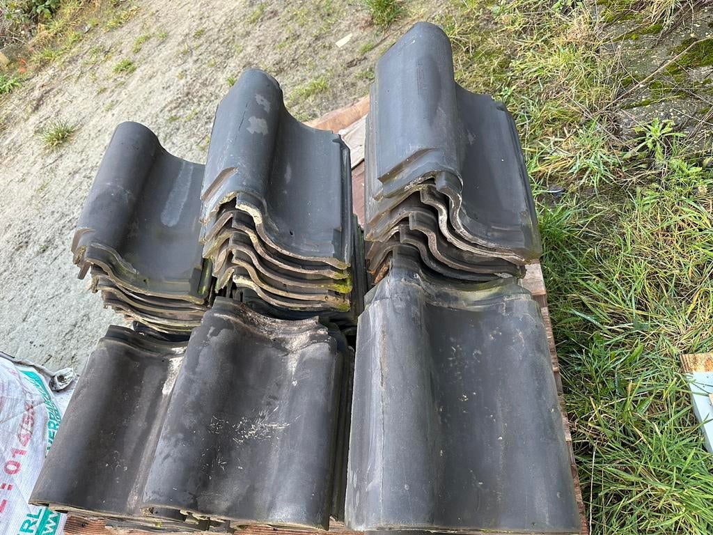 Ovh Van Oordt kantpannen/ gevelpannen, Ophalen, Steen of Klei, Blauw, Zo goed als nieuw