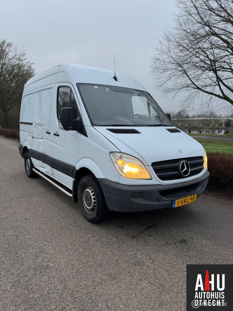 Mercedes Sprinter 310 2.2 CDI 325/Laadklep, Auto's, Euro 5, Achterwielaandrijving, Gebruikt, 2000 kg
