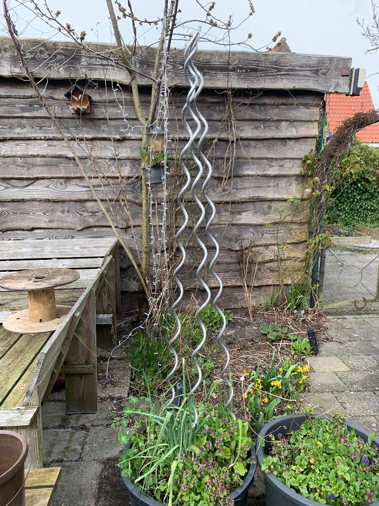 Planten spiralen Tomaten  spiralen, Tuin en Terras, Overige Tuin en Terras, Ophalen, Gebruikt