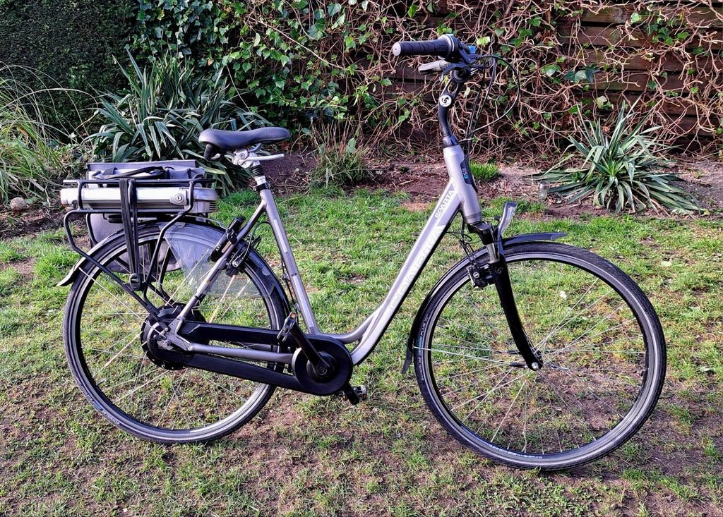 Sparta elektrische Damesfiets, Ophalen, Sparta, Zo goed als nieuw, 50 km per accu of meer